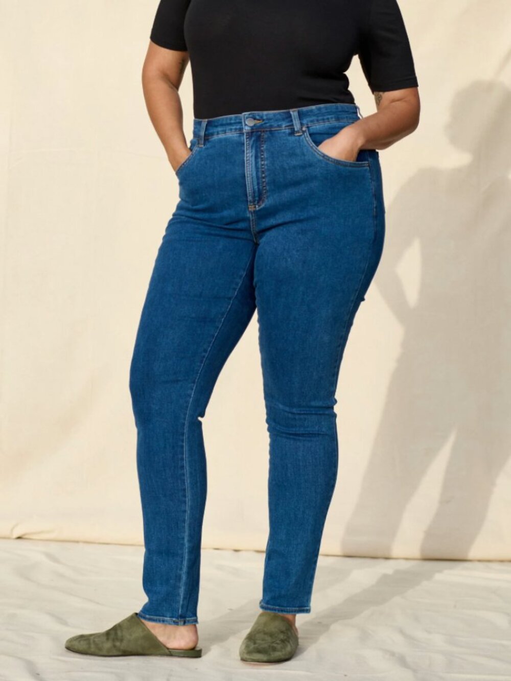 NWT - UNIVERSAL STANDARD - Seine High Rise Skinny Jeans - size 24